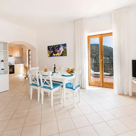 Διαμέρισμα Matisse Cantone Nerano